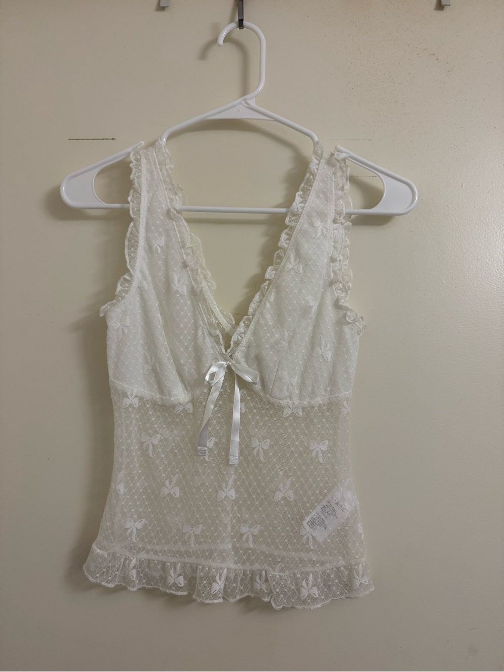 Kimchi Blue White Sheer Lace Bow-Detail Camisole